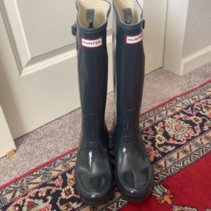 Hunter knee boots